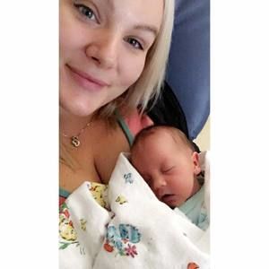 Meet your Posher, Holly